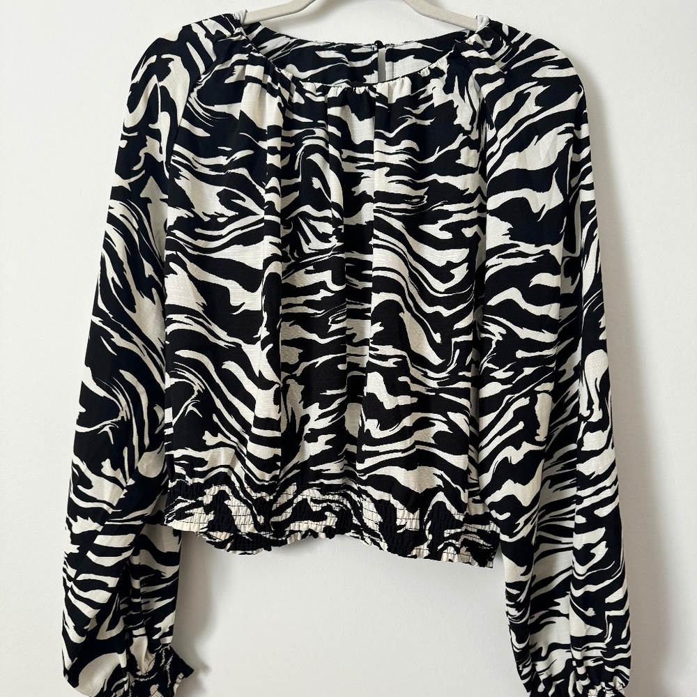 H&M long sleeve top
